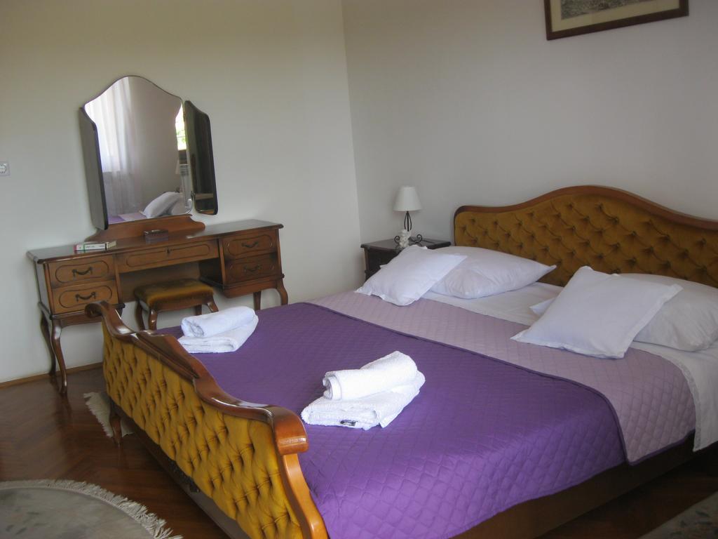 Apartment Promona Drniš Eksteriør bilde