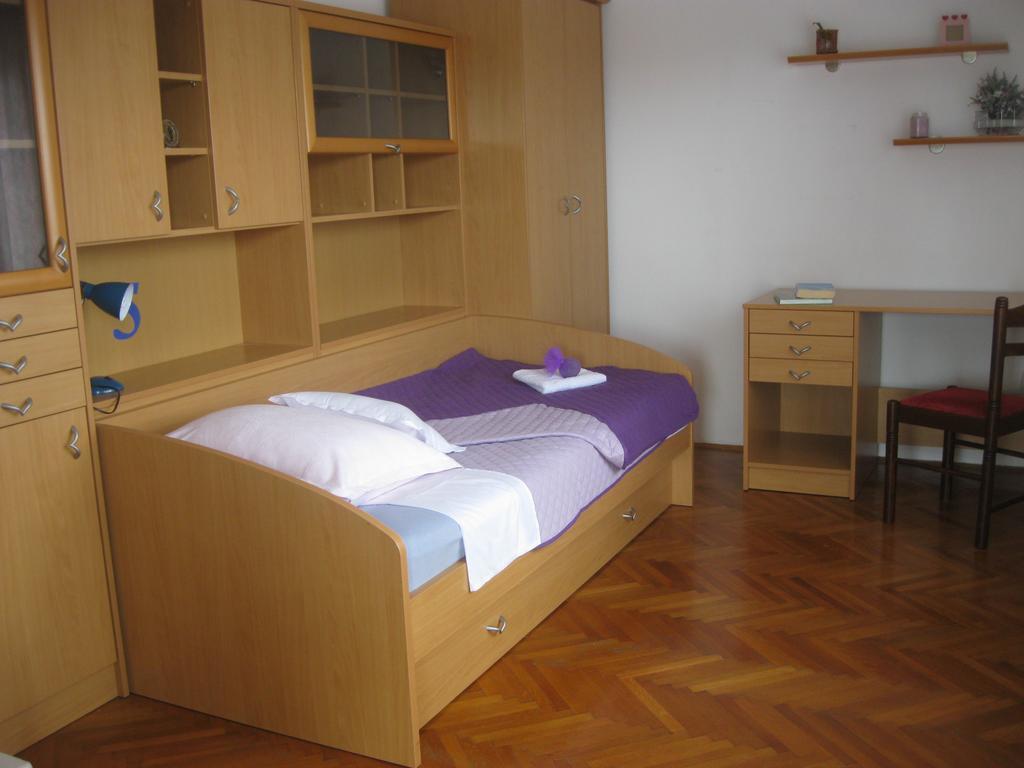 Apartment Promona Drniš Eksteriør bilde