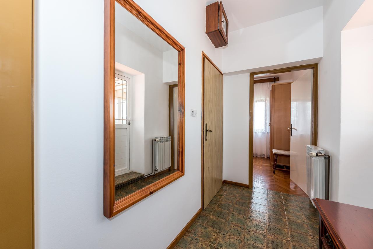Apartment Promona Drniš Eksteriør bilde