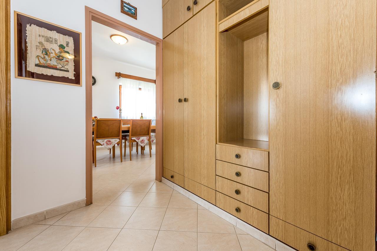 Apartment Promona Drniš Eksteriør bilde