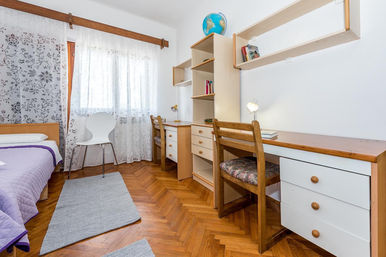 Apartment Promona Drniš Eksteriør bilde