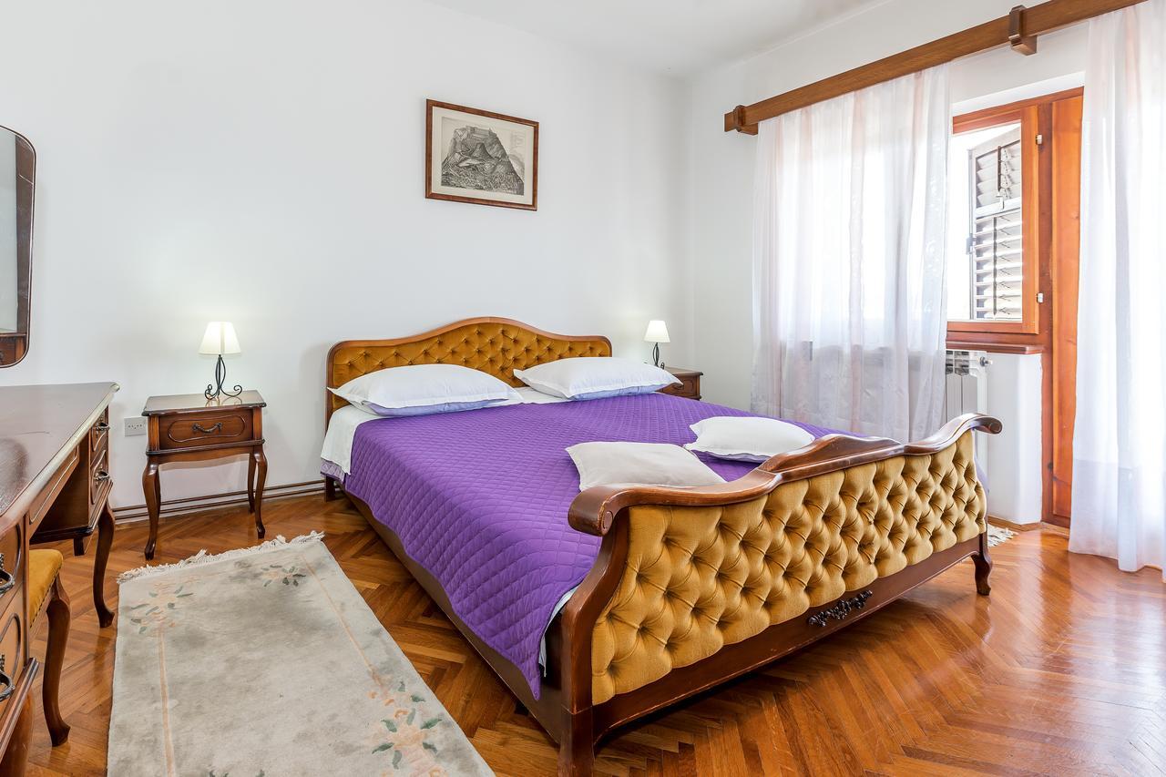 Apartment Promona Drniš Eksteriør bilde