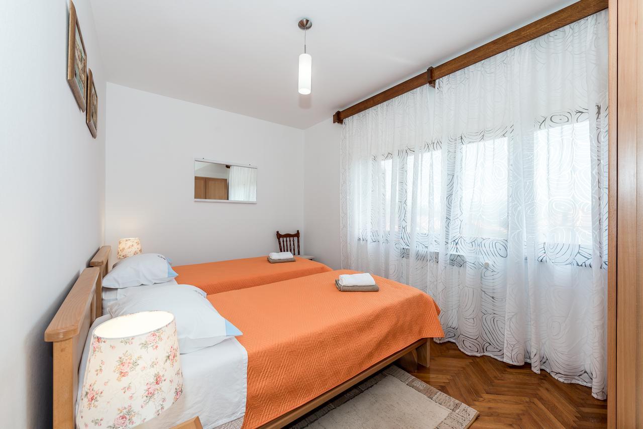 Apartment Promona Drniš Eksteriør bilde
