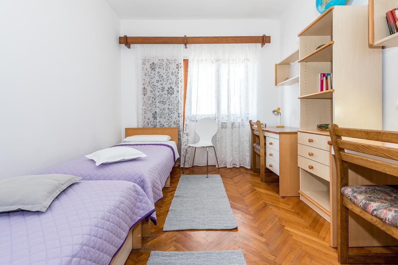 Apartment Promona Drniš Eksteriør bilde